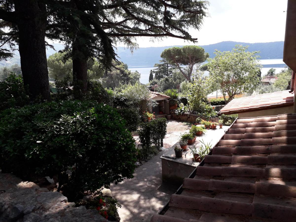 Bed&Breakfast "Fiorella" Sul Lago Castel Gandolfo Exterior foto