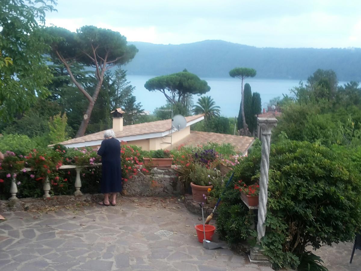 Bed&Breakfast "Fiorella" Sul Lago Castel Gandolfo Exterior foto