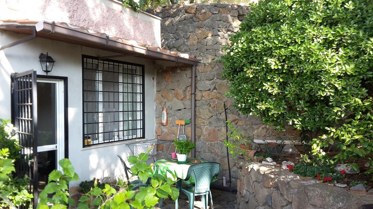 Bed&Breakfast "Fiorella" Sul Lago Castel Gandolfo Exterior foto